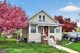 242 N Broad St, Carneys Point, NJ 08069 - Photo 2