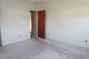 255 Cleveland Ave, Carneys Point, NJ 08069 - Photo 8