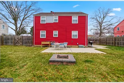 40 Lee Street #APT B, Woodstown, NJ 08098 - Photo 2