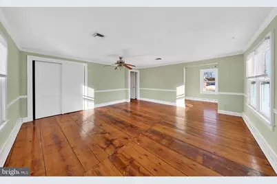 100 Grant Street, Carneys Point, NJ 08069 - Photo 4