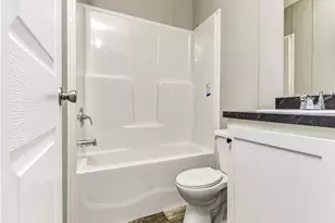 31 Briarwood Ln, Pittsgrove, NJ 08318 - Photo 10