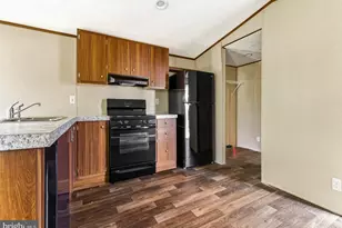 23 Briarwood Ln, Pittsgrove, NJ 08318 - Photo 2