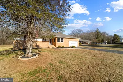 292 E Pittsfield Street, Pennsville, NJ 08070 - Photo 2