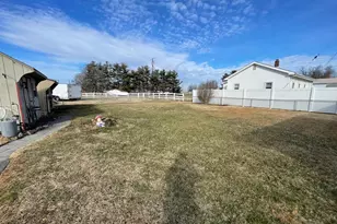 50 Vanburen St, Pennsville Township, NJ 08023 - Photo 28