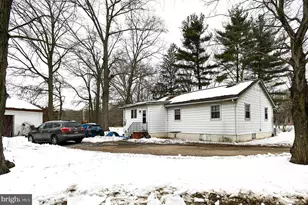 66 N Hook Rd, Pennsville, NJ 08070 - Photo 4