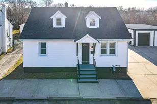 68 E Harmony St, Penns Grove, NJ 08069 - Photo 2