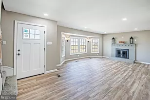 96 Riviera Dr, Pennsville, NJ 08070 - Photo 2