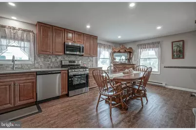 15 Church Street, Pennsville Township, NJ 08070 - Photo 10