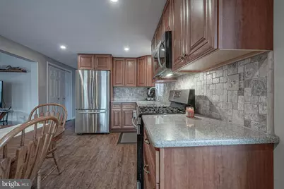 15 Church Street, Pennsville Township, NJ 08070 - Photo 8