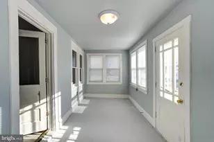 15 E Griffith St, Penns Grove, NJ 08069 - Photo 2