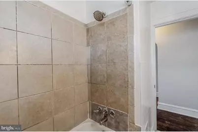 15 E Griffith Street, Penns Grove, NJ 08069 - Photo 16