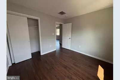 176 N Broadway, Pennsville Township, NJ 08070 - Photo 6