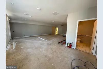 176 N Broadway, Pennsville Township, NJ 08070 - Photo 12