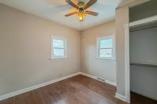 322 Green Ave, Carneys Point, NJ 08069 - Photo 4