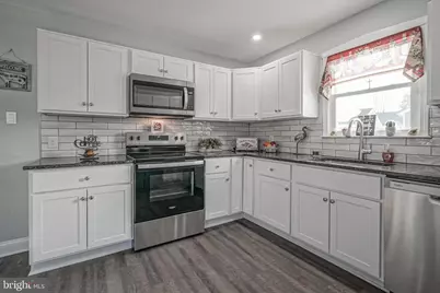 8 Riviera Drive, Pennsville, NJ 08070 - Photo 14