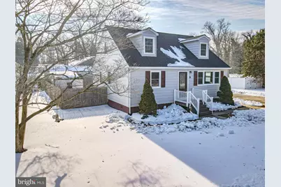 8 Riviera Drive, Pennsville, NJ 08070 - Photo 2