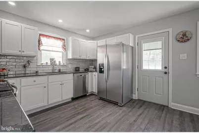 8 Riviera Drive, Pennsville Township, NJ 08070 - Photo 14