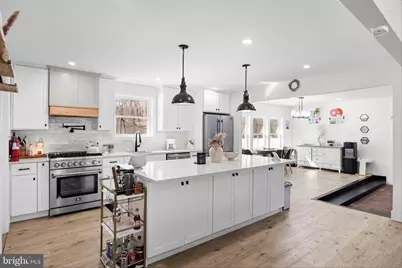 235 E Pittsfield Street, Pennsville, NJ 08070 - Photo 4