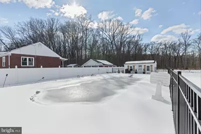 235 E Pittsfield Street, Pennsville, NJ 08070 - Photo 32