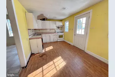 18 Cherry Street, Pedricktown, NJ 08067 - Photo 4