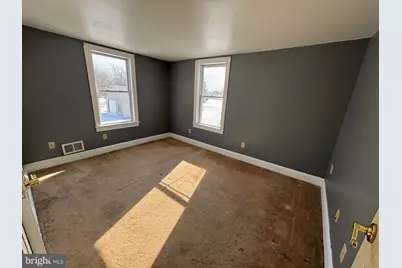 18 Cherry Street, Pedricktown, NJ 08067 - Photo 6