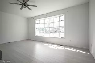 17 Maplewood Ave, Carneys Point, NJ 08069 - Photo 14