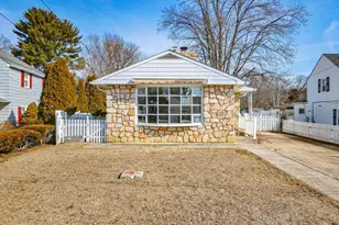 17 Maplewood Ave, Carneys Point, NJ 08069 - Photo 34