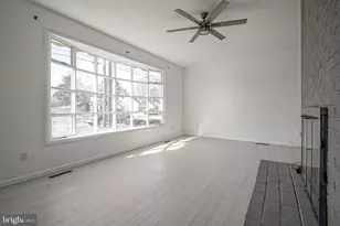 17 Maplewood Ave, Carneys Point, NJ 08069 - Photo 16