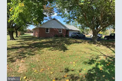 116 N Golfwood Avenue, Carneys Point, NJ 08069 - Photo 2