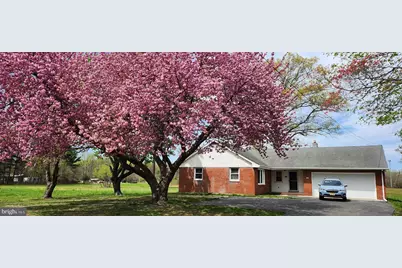 116 N Golfwood Avenue, Carneys Point, NJ 08069 - Photo 2