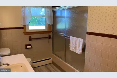 116 N Golfwood Avenue, Carneys Point, NJ 08069 - Photo 16