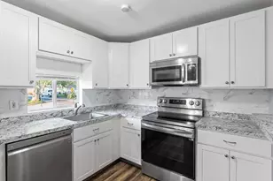 252 G St, Carneys Point, NJ 08069 - Photo 4