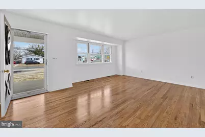 12 Main S, Quinton, NJ 08072 - Photo 4