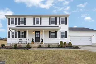 172 Featherbed Ln, Pilesgrove, NJ 08098 - Photo 1