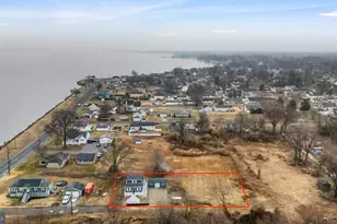 2 River Pl, Pennsville, NJ 08070 - Photo 2