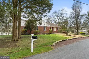 61 Lakeview Dr, Woodstown, NJ 08098 - Photo 16