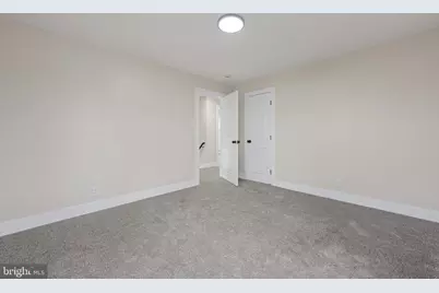 261 B Street, Carneys Point, NJ 08069 - Photo 18