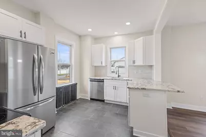261 B Street, Carneys Point, NJ 08069 - Photo 4