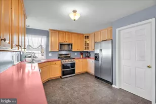 14 Two Penny Run West Run W, Pilesgrove, NJ 08098 - Photo 8