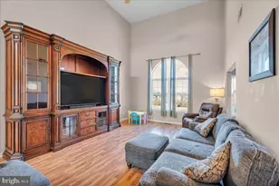 14 Two Penny Run West Run W, Pilesgrove, NJ 08098 - Photo 4