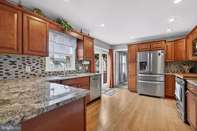 46 Maplewood Avenue, Carneys Point, NJ 08069 - Photo 16