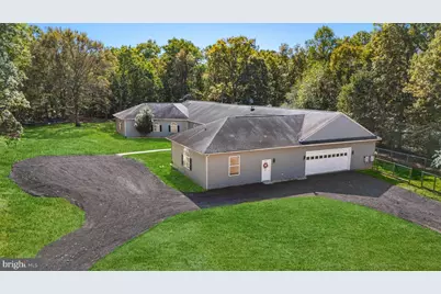 141 Yorketown, Woodstown, NJ 08098 - Photo 4