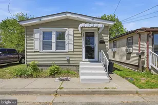 152 Cumberland Ave, Penns Grove, NJ 08069 - Photo 2