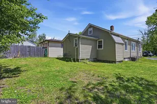 152 Cumberland Ave, Penns Grove, NJ 08069 - Photo 4
