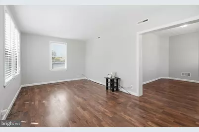 152 Cumberland Avenue, Penns Grove, NJ 08069 - Photo 6