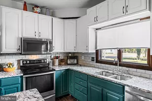 243 Palatine Rd, Pittsgrove, NJ 08318 - Photo 14