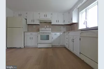 30 E Mill Street, Pedricktown, NJ 08067 - Photo 4