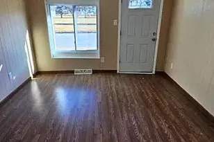 94 Buttonwood Ave, Hancocks Bridge, NJ 08038 - Photo 4