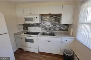 81 Chestnut St, Salem, NJ 08079 - Photo 2