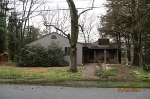 55 Lakeview Dr, Woodstown, NJ 08098 - Photo 1